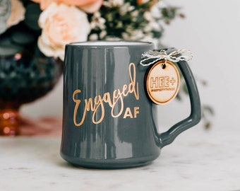 newly engaged gifts for girl