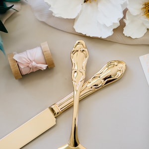 Personalized Gold Wedding Cake Knife and Server Set 2pc Custom Engraved Classic Gold Cake Serving Set, Personalized Wedding Gift image 4