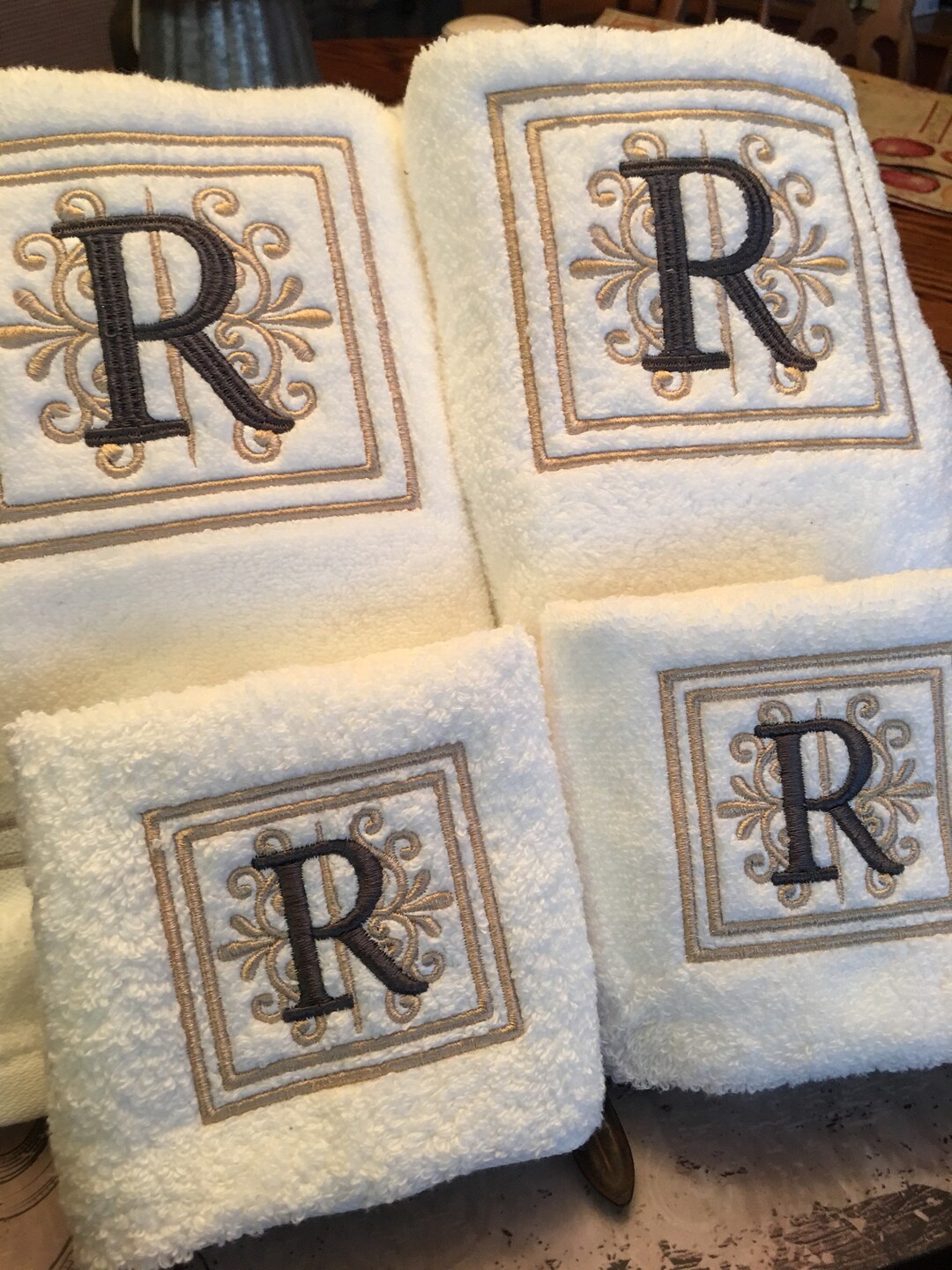 Monogrammed Luxury Bath Towel Set Hand Towels Wedding Gift Etsy