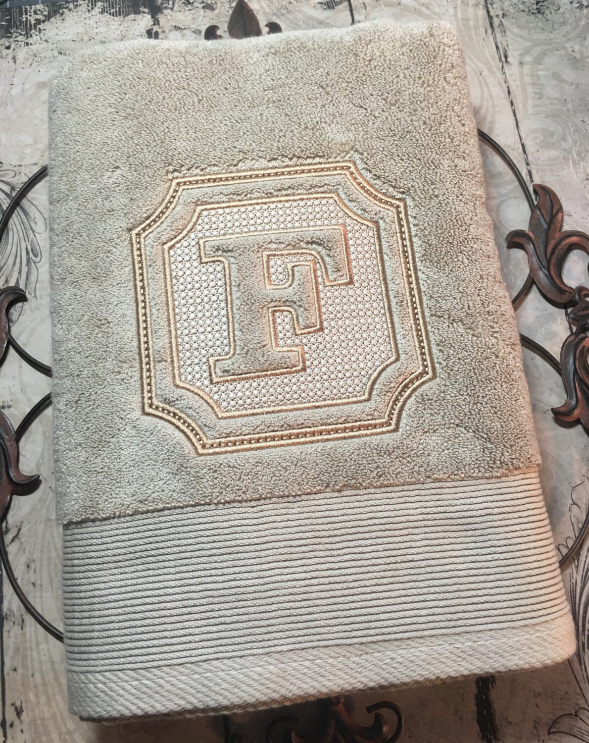 Monogrammed Luxury Bath Towel Set Hand Towels Wedding Gift Etsy
