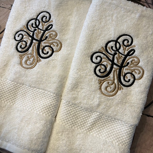 Monogrammed Luxury IVORY Bath Towel Set, Hand Towels, Wedding Gift, Bridal Shower, Housewarming Gift