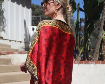 Wow con vestidos de caftán rojo Encubrimiento Vestido de mujer Ropa de resort Ropa de crucero Kaftan Túnicas Caftán con estampado animal Ropa de salón