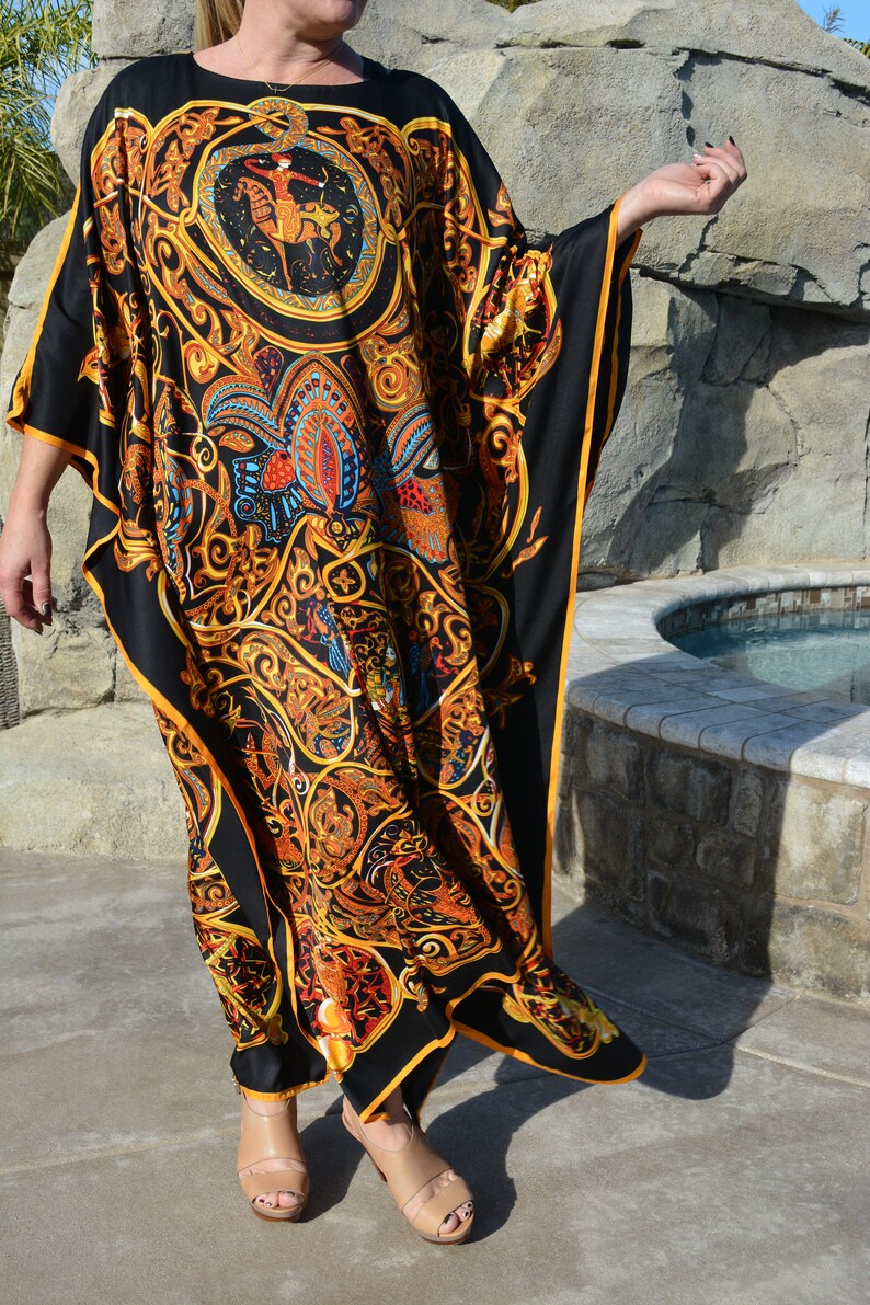 kaftan black and gold