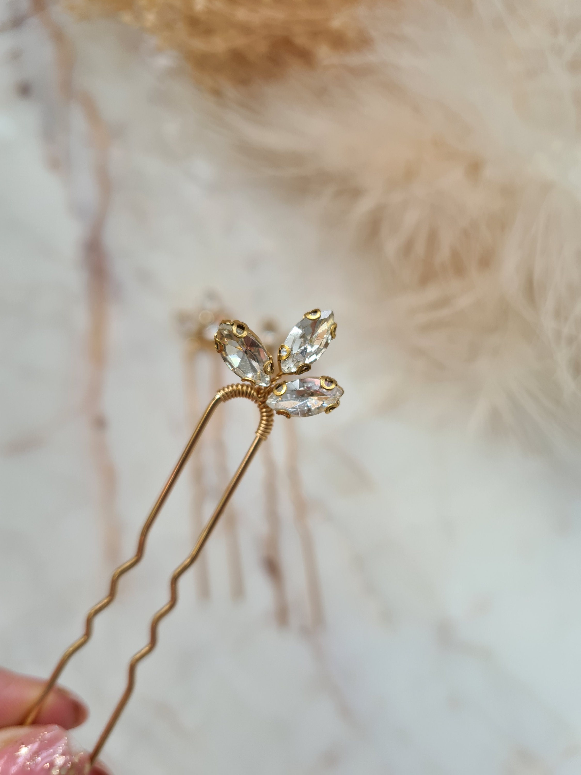 Delicate Vintage Leaves and Pearl Bridal Headpiece