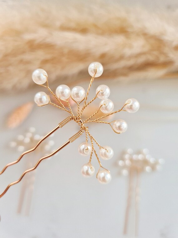Minimalist Pearl Gold Bridal Hair Pins | Bridesmaid Hair  display picture 3