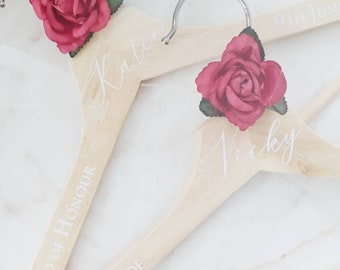 Red Rose Personalised wedding hangers, Bridal party gift, Maid of Honour dress hanger, Bridesmaid wedding hangers, Wedding day hanger