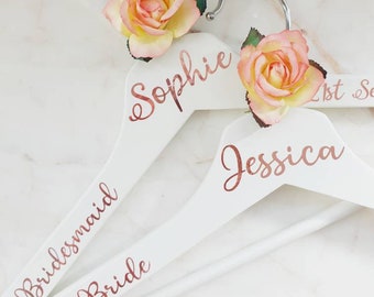 Calligraphy Pink Rose Peronsalised Wedding Hangers, Bridal party gift,Maid of Honour dress hanger,Bridesmaid wedding hangers,Wedding day