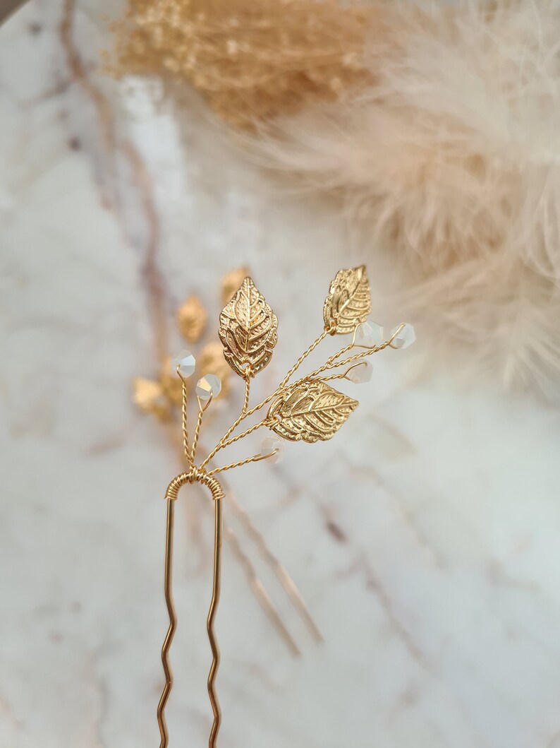 Vintage and Delicate Leaves & Crystals Bridal Hair Pins Bridesmaid Hair Pins Gold Leaf Bridal Headpiece Wedding Hair Accessory image 7