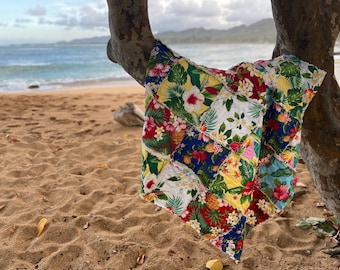 Hawaiian Quilt - Gift For Hawaii Lover - Rag Quilt - Beach Blanket - Picnic Blanket - Cotton Anniversary - 2nd Anniversary Gift