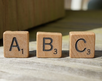 Individuele vintage mini-scrabbletegels | Enkele letters | Reisstijl | Knutselbenodigdheden | Plakboeken, kruiswoordraadselspelstukken | Brieven