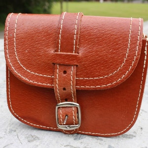 Vintage Pequeño cuero genuino marrón, bolso de hombro