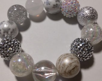 Silver and white cream bracelet