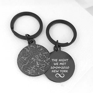 Star map anniversary keychain engraved with names and dates, personalized sky night astrology birthday and valentines gifts for boyfriend