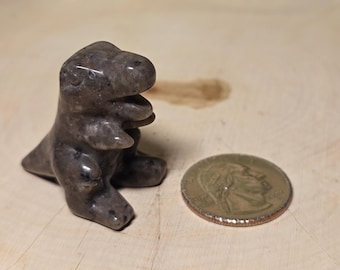 Mini Yooperlite Dino, Small Keepsake, Small Carving.
