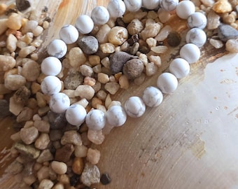 8mm Howlite Crystal Bracelet, 7" Elastic, Handmade