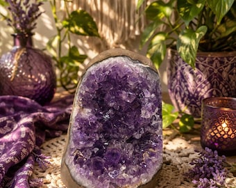 Amethyst Cut Base , 1lb 6oz and 4" Tall, Beautiful Dark Amethyst, Home Decor, Reiki, Healing, Dark Purple