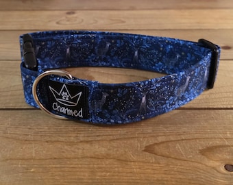 13"-26" Winter Dog Collar 1.5" Width, Pet Collar, Small, Medium, XL, Large Dog Collar, Winter Dog, Seasonal Buckle Collar, Snowflake