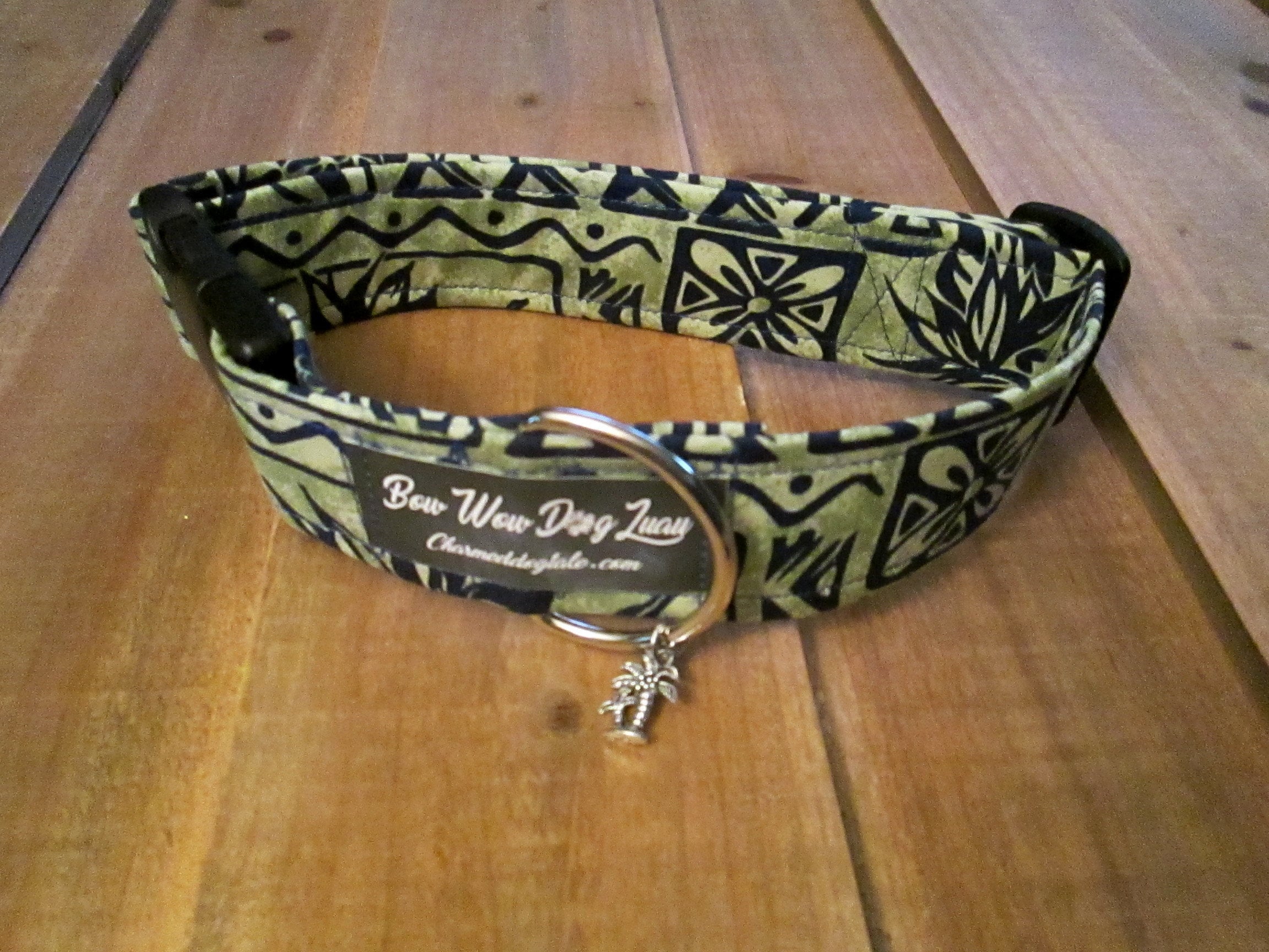 1426 Bow Wow Dog Luau Collar 1.5 width, Hawaiian Pet Collar, Fabric
