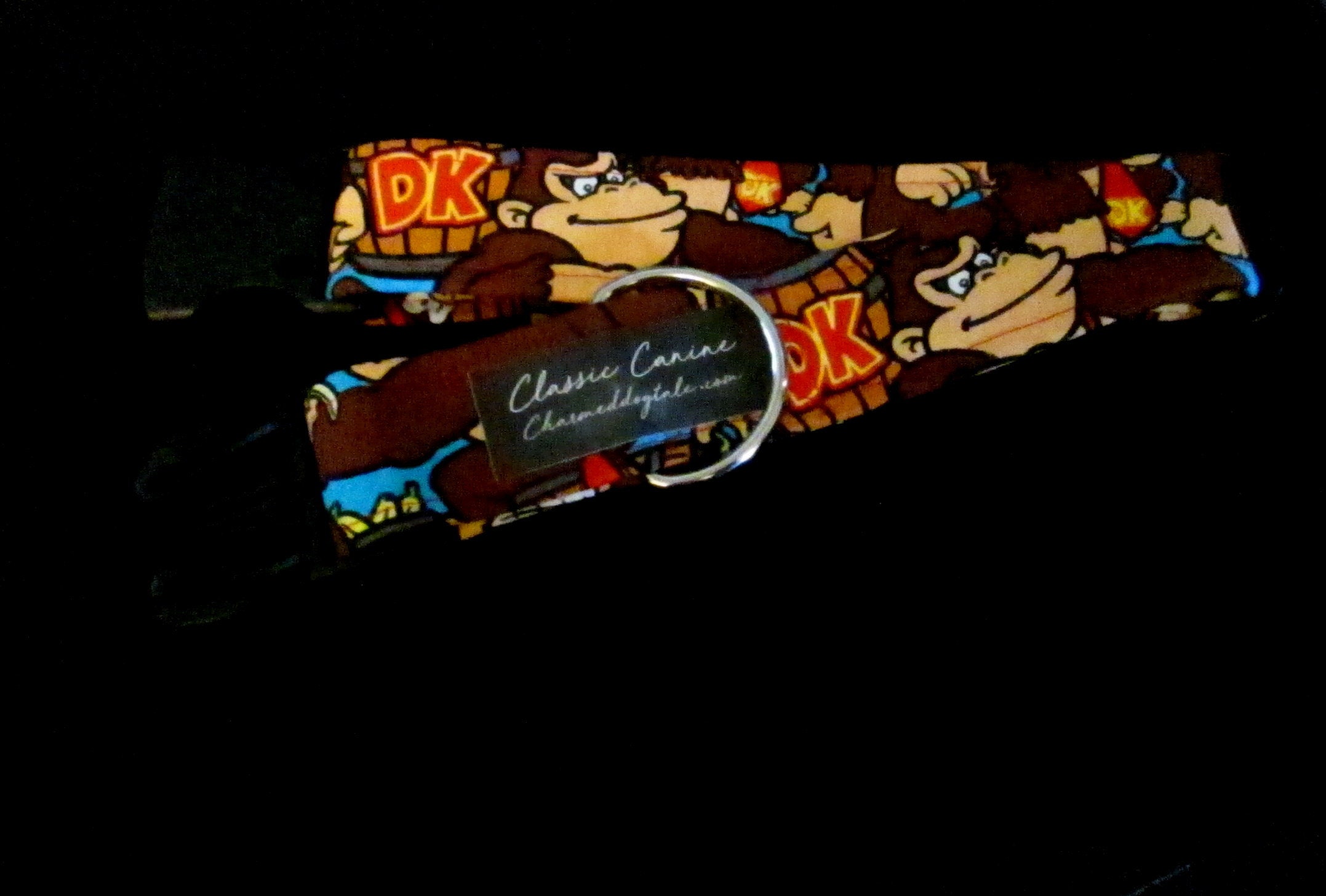1426 Donkey Kong Classic Canine Dog Collar 1.5 width, Fun Pet Collar