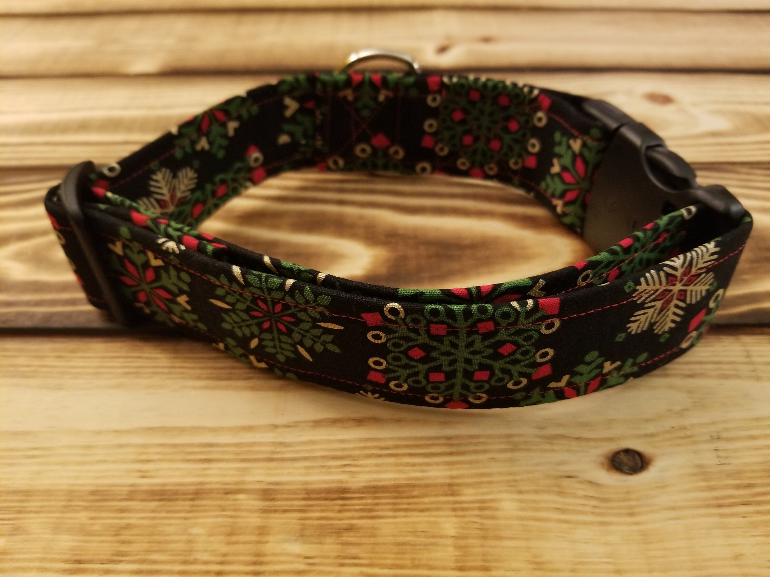 1426 Christmas Dog Collar 1.5 width, Fabric Collar, Christmas, Medium