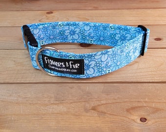 13"-26" Dog Collar 1.5" Width, Pet Accessory, Fabric Collar, Pet Collar, Medium, Large, Blue Daisy Collar, Flowers & Fur Dog Collar, Smiley