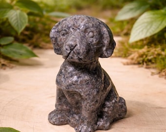 Yooperlite Dog Carving, 15.65oz, 4.5" wide. UV Reactive, Home Decor, Reiki, Healing, Memorial Piece