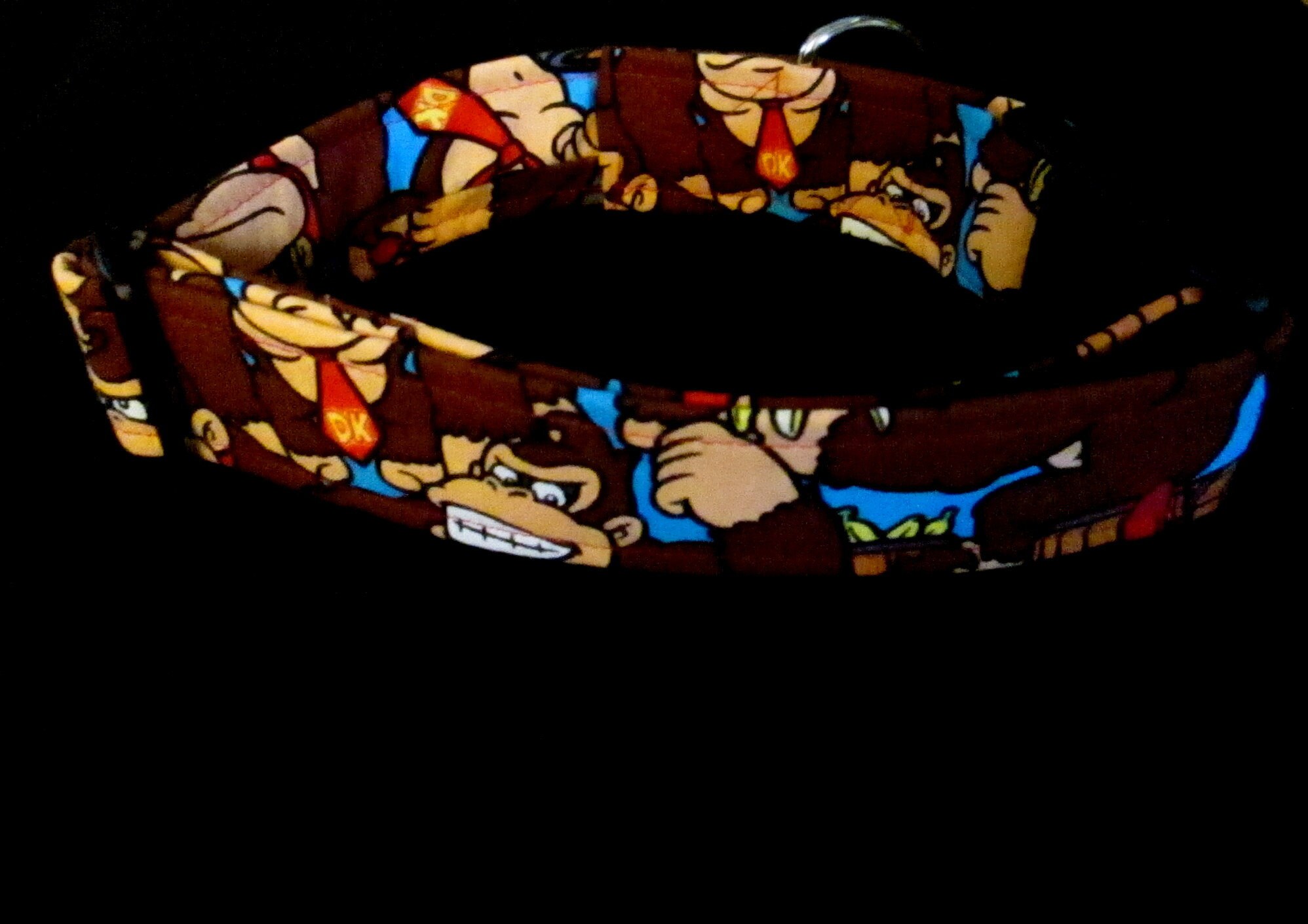 1426 Donkey Kong Classic Canine Dog Collar 1.5 width, Fun Pet Collar