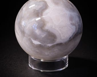 Agate Sphere, 1lb 4oz, 74mm, Sphere Stand Included