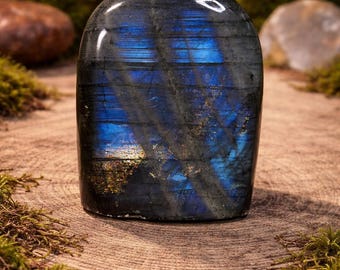 Labradorite Freeform, 2.5"×2", 6.75oz, Lab, Beautiful Flash