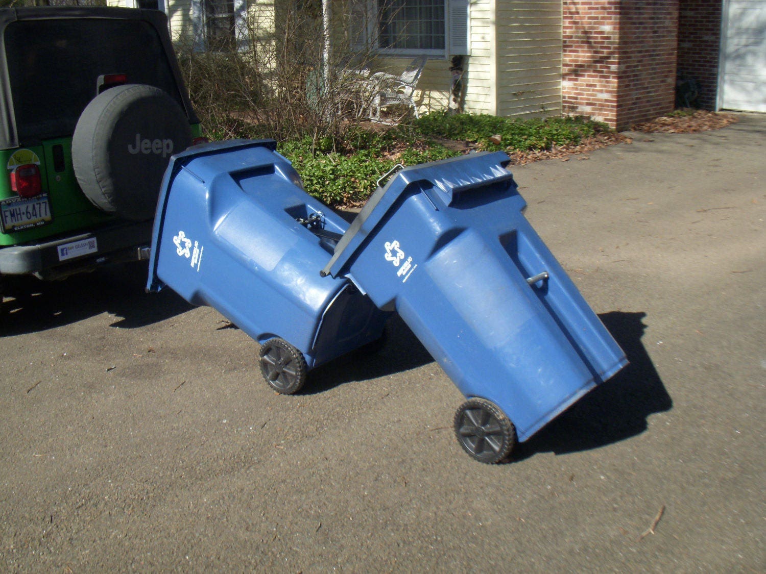 Kincown [Newest] [2 Pack] Car Trash Can, Mini Vehicle Trash Can