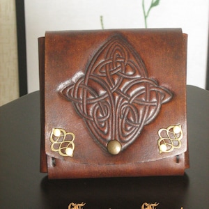 Celtic Victorian Medieval Fashion Leather Pouch Cards and Bills Case Wallet