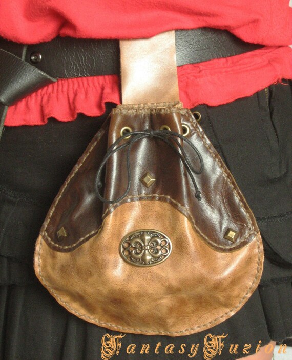 Medieval Elven Celtic Hobbit Style Leather Belt Pouch
