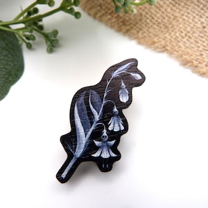 Speldbadge spookbloem, donkere cottagecore-sieraden, gothic-huwelijkscadeau voor bruidsmeisje, spookachtige cadeaus voor verjaardag oktober, gotische plantenbroche