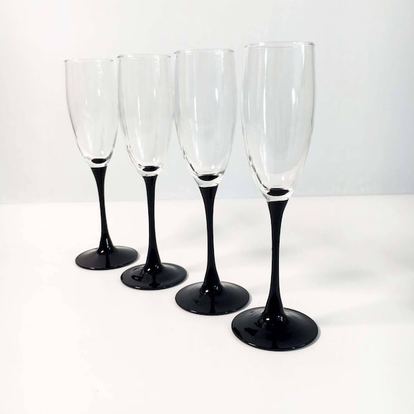 Vintage Set of 4 Luminarc France Black Stemmed Champagne Glasses or Flutes -  Benson & Hedges Black Stem Luminarc Mid Century Modern MCM