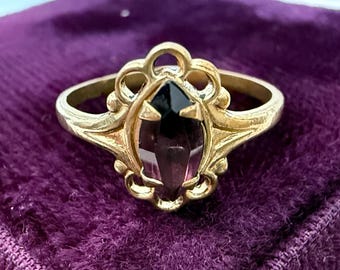 Vintage Gold filled Purple Glass Flower Ring - Size 5.5