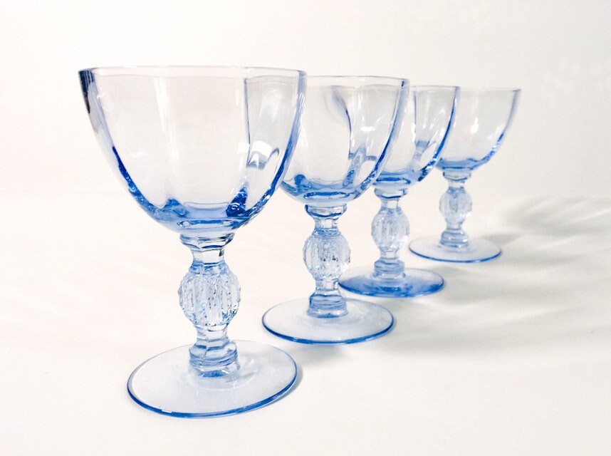4 Vintage Stunning Light Blue Glasses Retro Beautiful Blue Stemware
