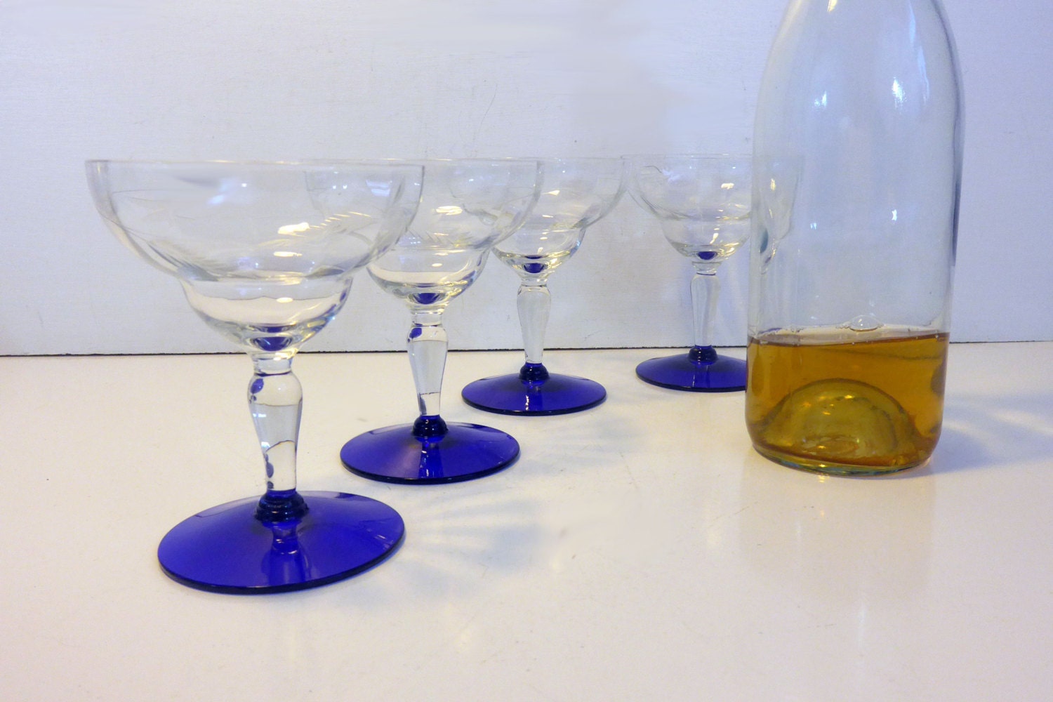 Champagne Glasses 4 Weston Etched Clear Bowl & Stem w/ Wide Cobalt Blue Base Vintage Glasses