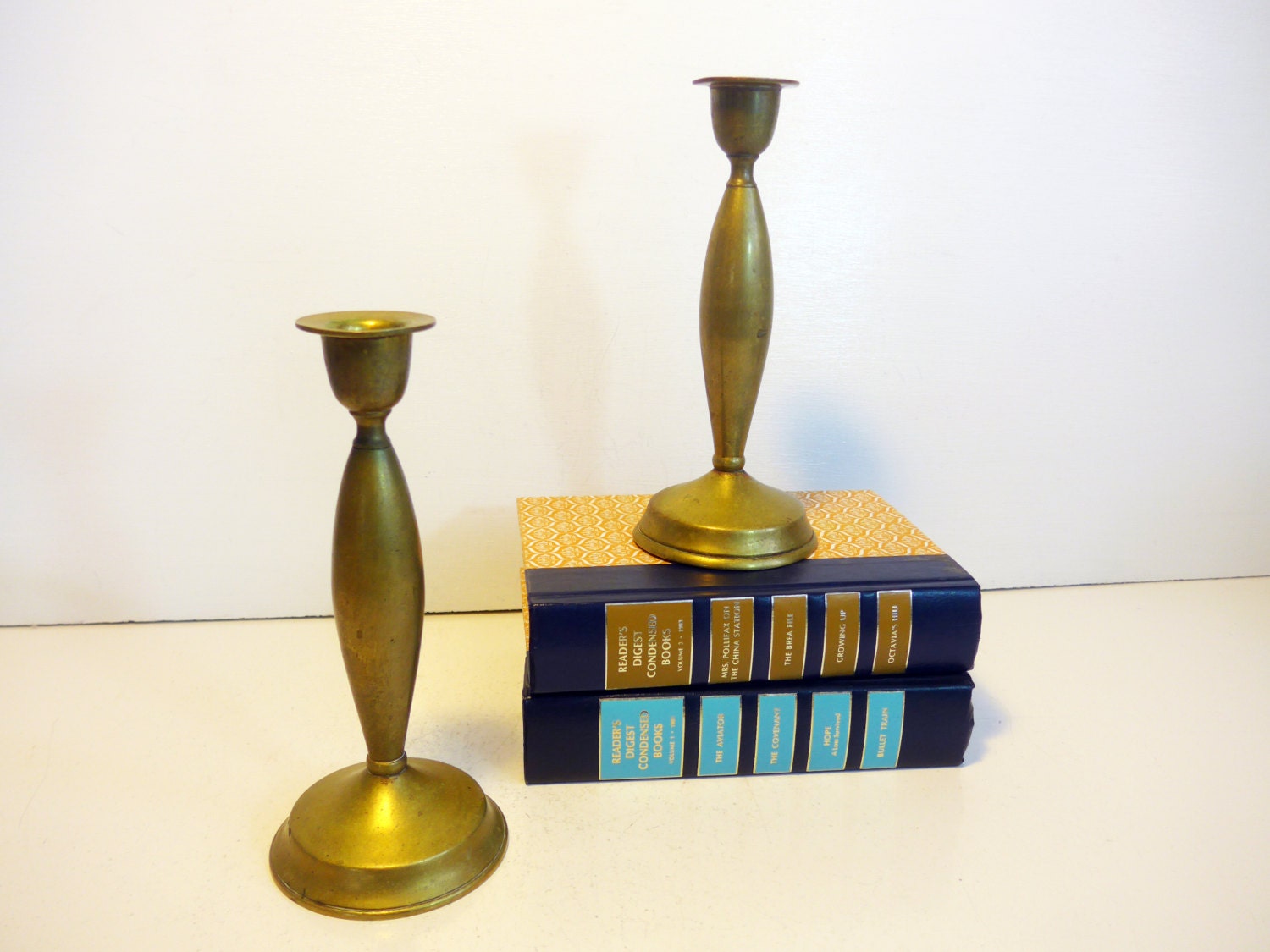 2 Vintage / Antique Brass Candlesticks Rostand Mfg Co Pair of Cylindrical Brass Candle Stands