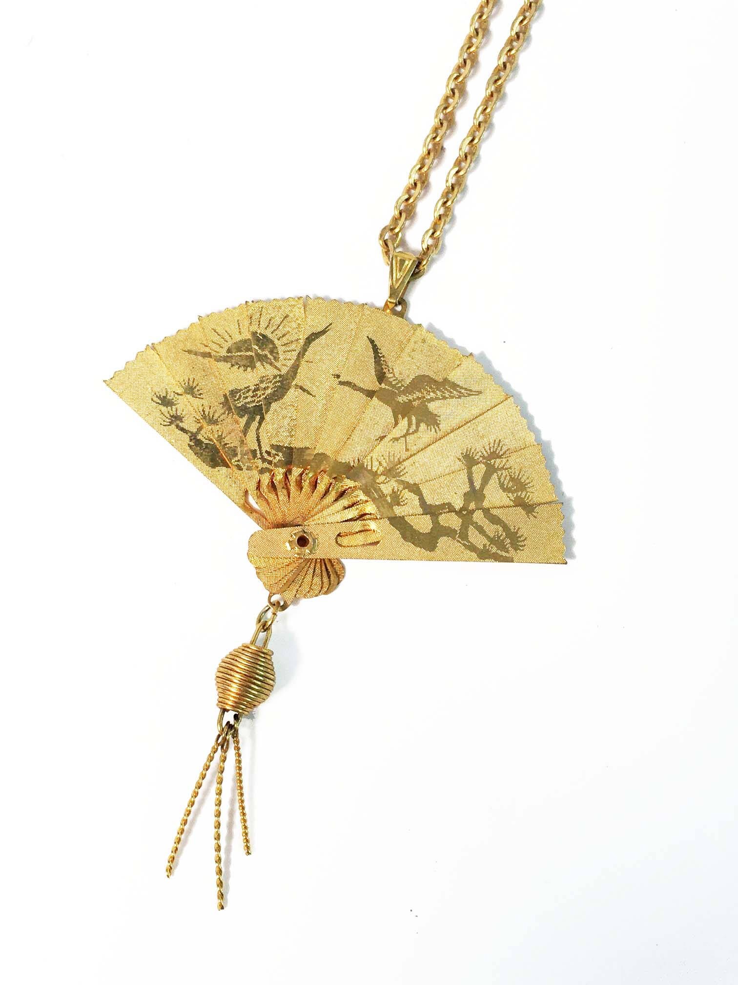 Vintage 1980's Oriental Folding Asian Fan & Tassel Gold Pendant