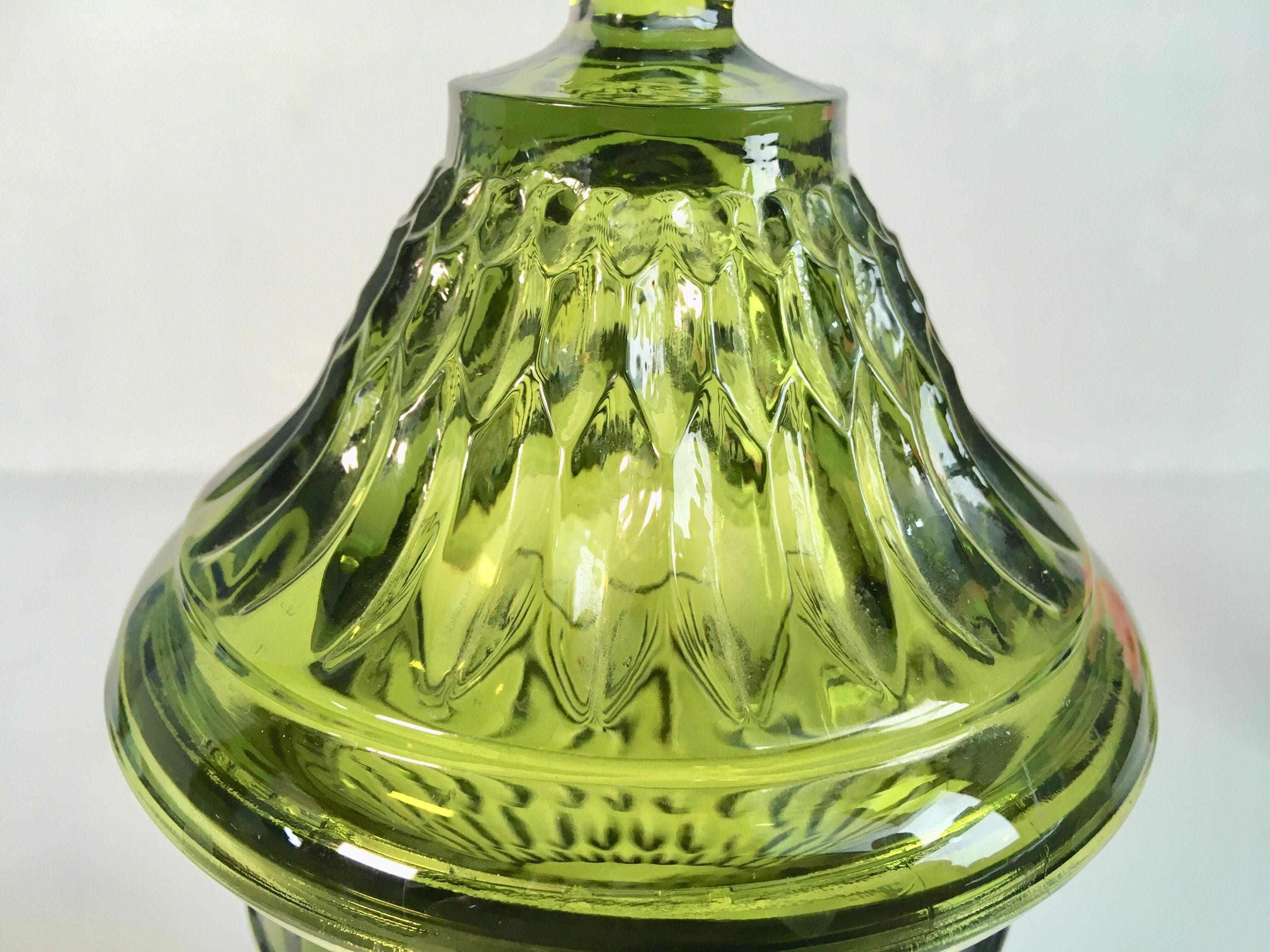 Vintage Indiana Glass Mt. Vernon Diamond Point Square Base Green Candy