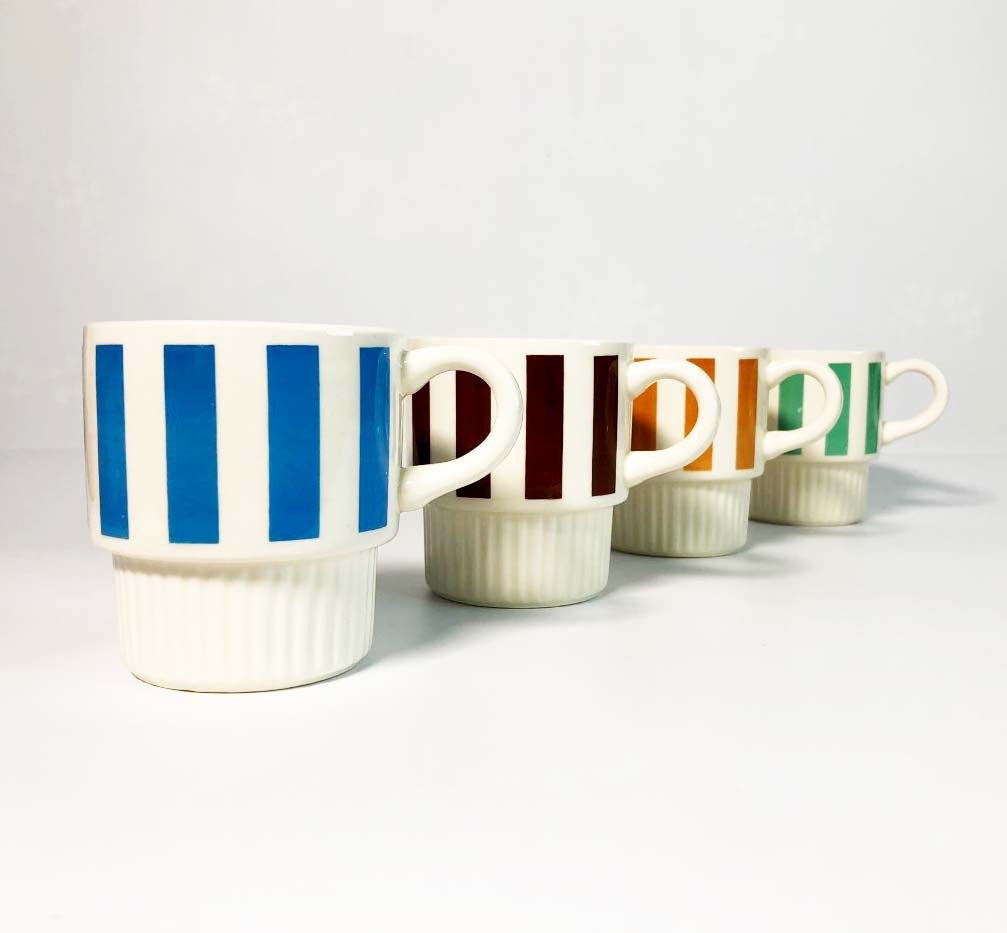 Elegant Striped Retro Coffee Cups With Matching Saucer (4 colors) –  Cupperfield