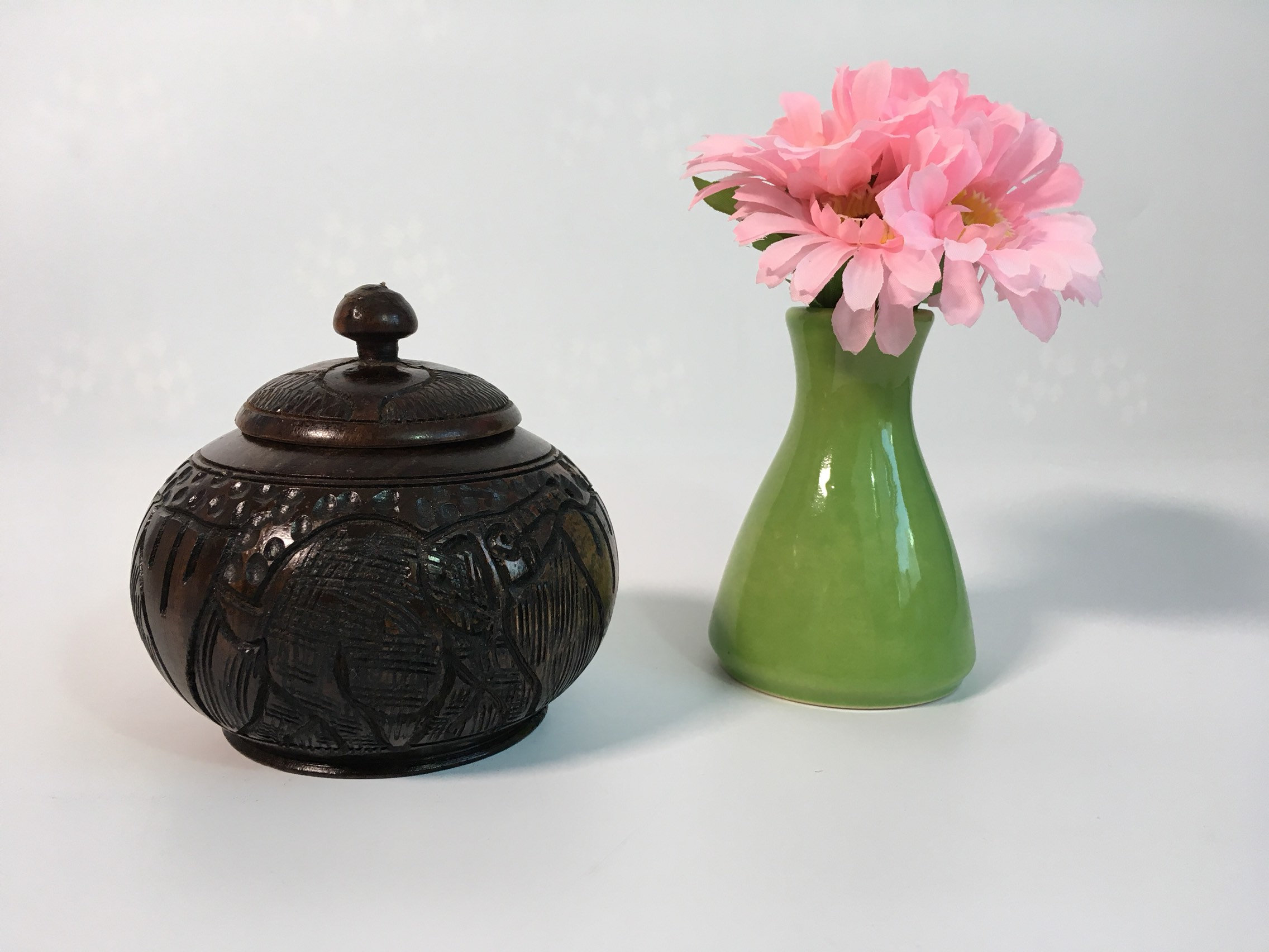 Vintage Hand Carved Round Ebony Wood Box w/ Lid - Storage Trinket