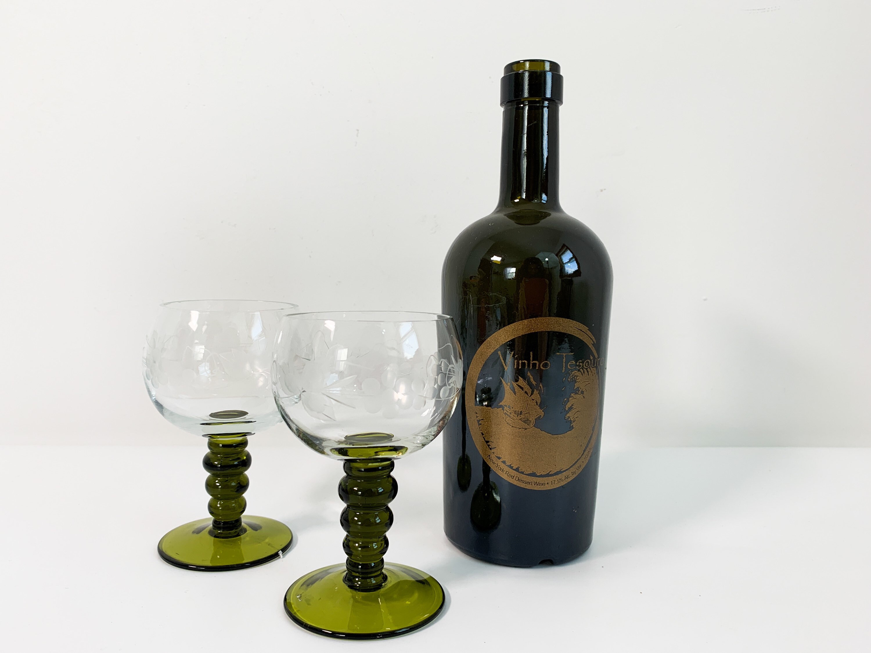 Pair Vintage Roemer Austrian Wine Glasses Set of 2 Green Stem Clear