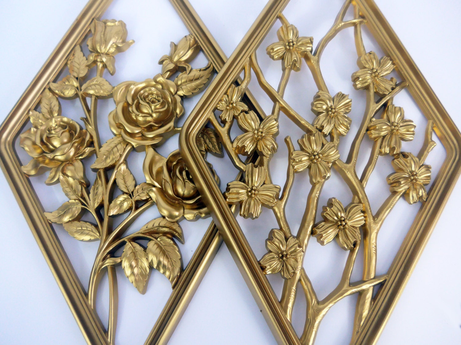 Pair of Vintage Syroco Gold Ornate Wall Hangings w/ Original Box