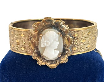 Vintage Gold Tone Bangle Bracelet w/ Cameo on Scalloped Background - Retro Estate Jewelry - Victorian Estate Jewelry