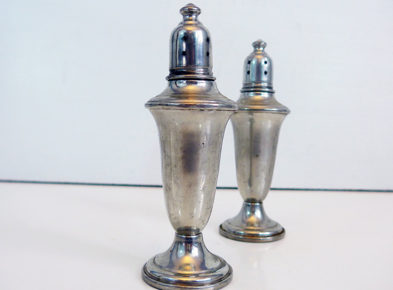 Beautiful Vintage Empire Pewter Salt & Pepper Shaker Set with Glass