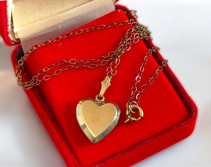 Vintage Small Heart Locket on 12K Gold Fill Chain - Small Petite Retro Gilt Sweetheart Pendant Necklace w/ 2 Photo Wells - Gift Young Girl