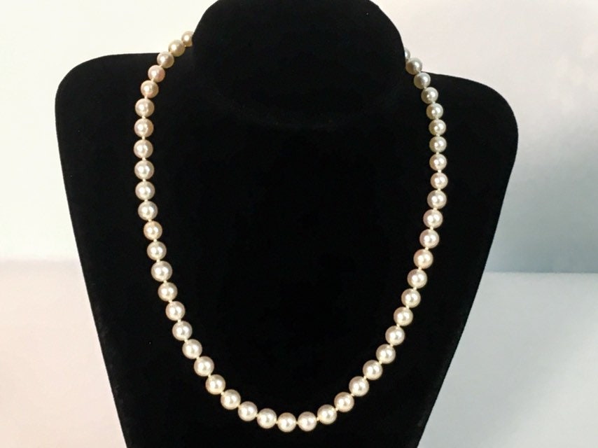 Vintage Pearl Necklace W Sterling Silver Clasp 17 Long Single Strand