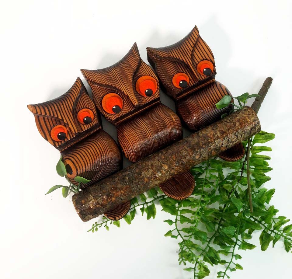 Vintage Wood Owl Green Mountain Wooden 1970s Wall Hanging Kitsch