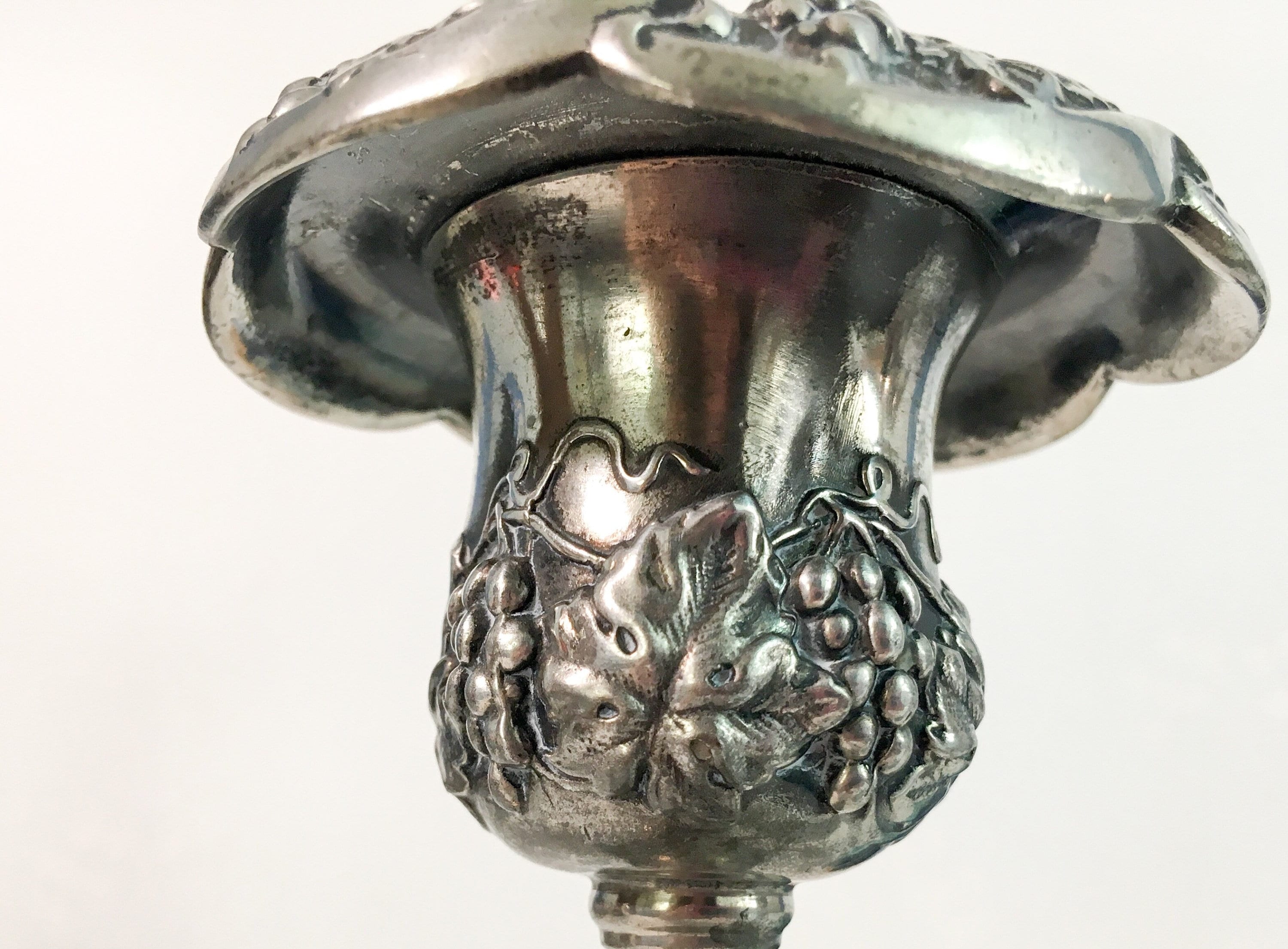 Pair Antique Superior Silver Co. 2 Candlestick Holders Ornate Grape Pattern 1905 Silver Plate